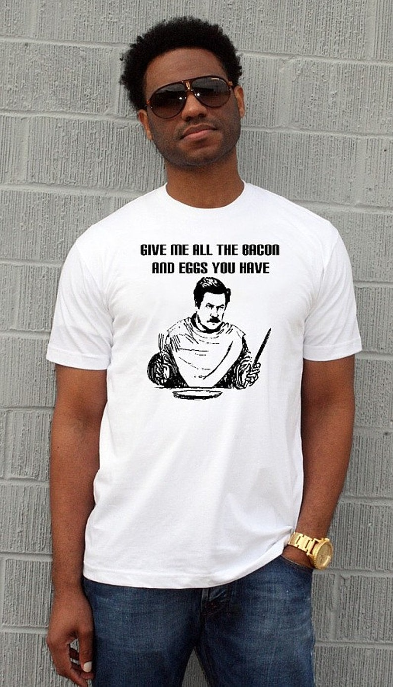 Ron Swanson Carnivore Shirt Fu - Camping Cooking Gifts recensione e prezzo